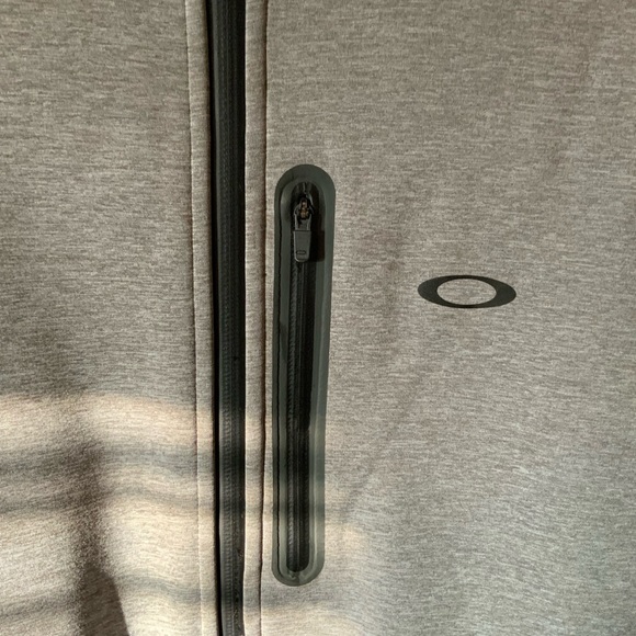 Oakley running hoodie - Picture 3 of 5